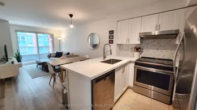 Condo Apartment in Toronto
