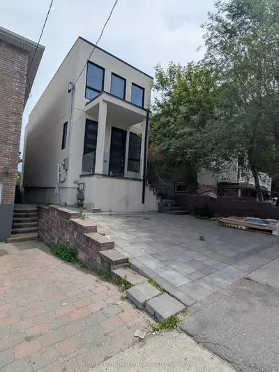 Detached in Toronto