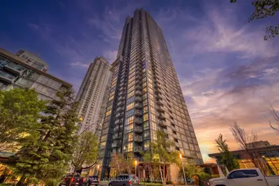 11 Brunel Court 2809, Toronto, On M5v 3y3