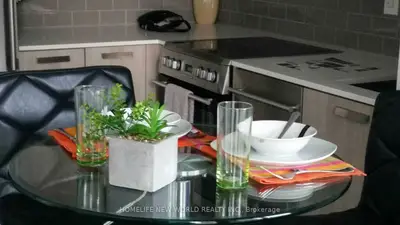Condo Apartment in Toronto