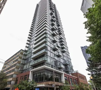 Condo Apartment in Toronto