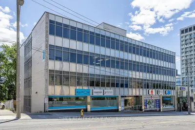 801 Eglinton Avenue W 400, Toronto, On M5n 1e3