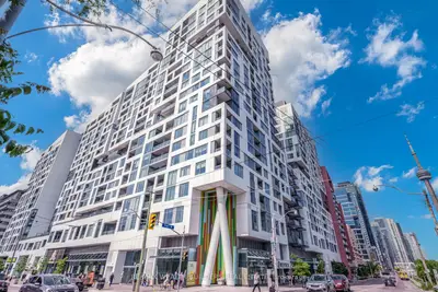 Condo Apartment in Toronto