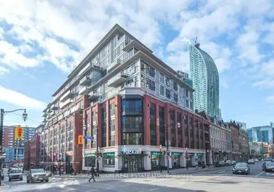 Condo Apartment in Toronto