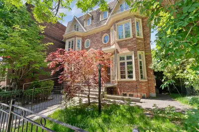 Semi-Detached in Toronto