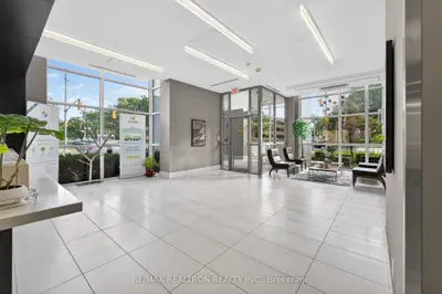 275 Yorkland Road 209, Toronto, On M2j 0b3
