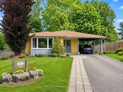 Detached in Toronto