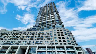 Condo Apartment in Toronto