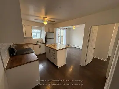 Store W Apt/Office in Toronto