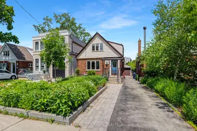 Detached in Toronto