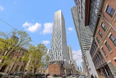 Condo Apartment in Toronto