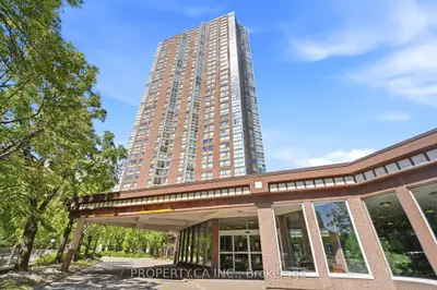 7 Concorde Place 1108, Toronto, On M3c 3n4