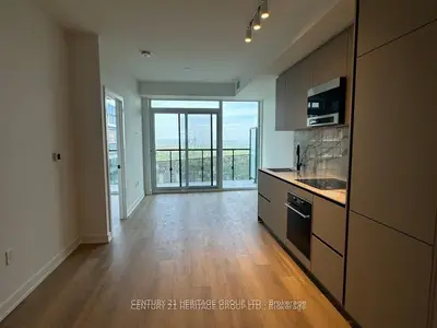 Co-op Apartment in Toronto