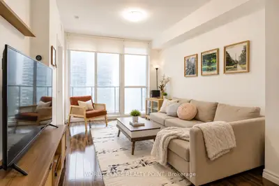 Condo Apartment in Toronto