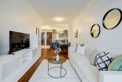 Condo Apartment in Toronto