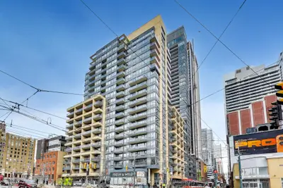 Condo Apartment in Toronto