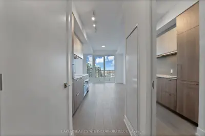 36 Olive Avenue 2105, Toronto, On M2n 0m4