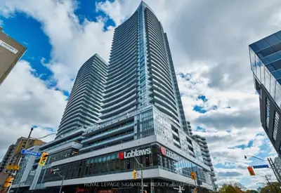 Condo Apartment in Toronto