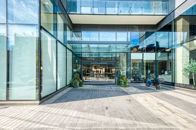 158 Front Street E 210, Toronto, On M5a 0k9