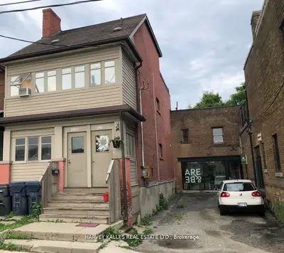 1215 Bathurst Street 3, Toronto, On M5r 3h3