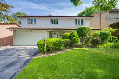 Detached in Toronto
