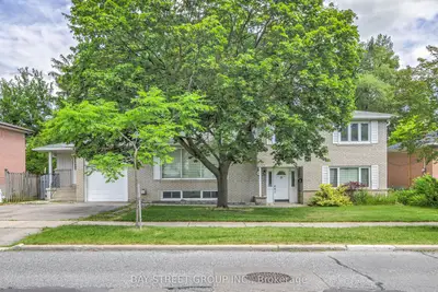 99 Grantbrook Street, Toronto, On M2r 2g2