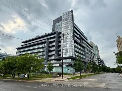 Condo Apartment in Toronto