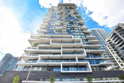 Condo Apartment in Toronto