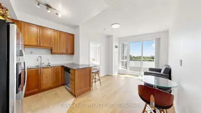 18 Holmes Avenue 612, Toronto, On M2n 0e1