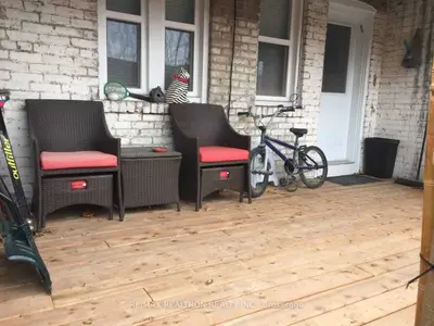 Upper Level in Toronto