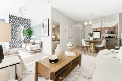 Condo Apartment in Toronto