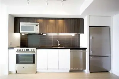 Condo Apartment in Toronto