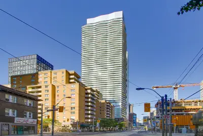 Condo Apartment in Toronto
