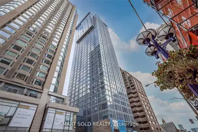 Condo Apartment in Toronto