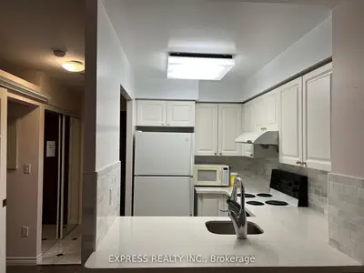 Condo Apartment in Toronto