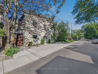 65 Bellwoods Avenue, Toronto, On M6j 3n4