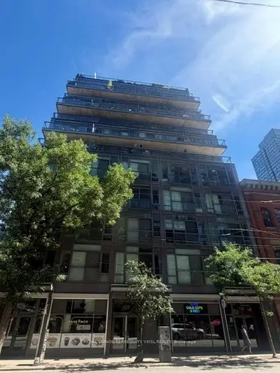 Condo Apartment in Toronto