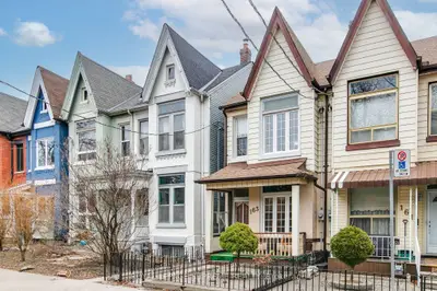 163 Beaconsfield Avenue, Toronto, On M6j 3j7