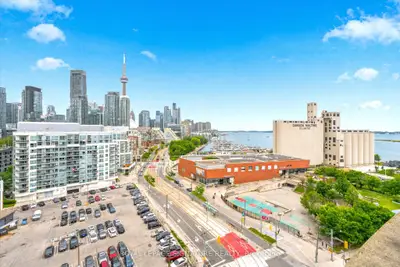 Condo Apartment in Toronto