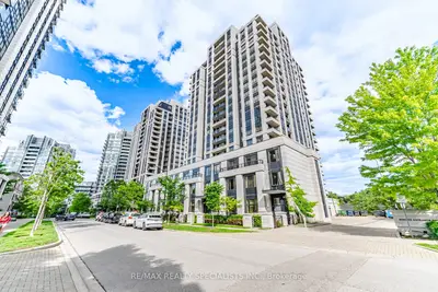 Condo Apartment in Toronto