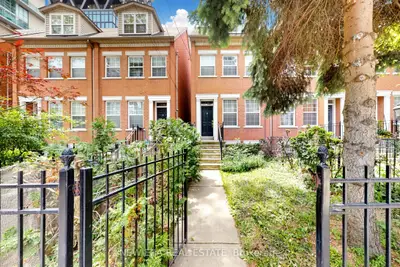 238 George Street, Toronto, On M5a 2n1