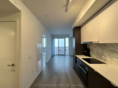 Condo Apartment in Toronto