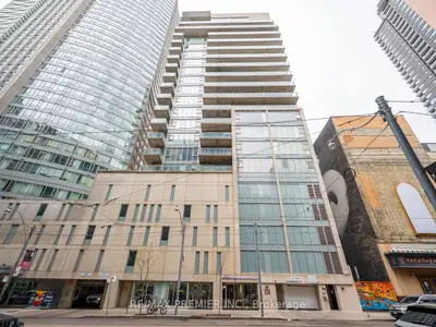 Condo Apartment in Toronto