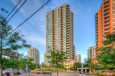 Condo Apartment in Toronto