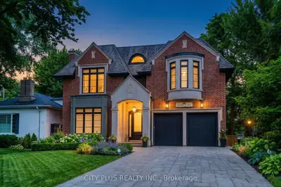 169 Old Forest Hill Road, Toronto, On M6c 2g7