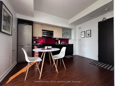 Condo Apartment in Toronto