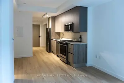 2a Church Street 804, Toronto, On M5e 0e1
