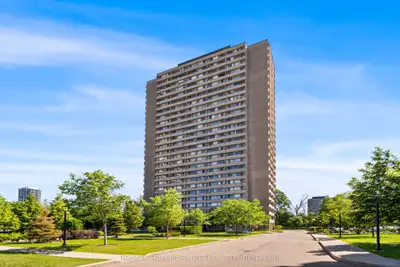 725 Don Mills Road 304, Toronto, On M3c 1s6