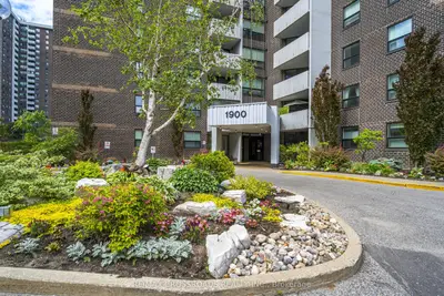 Condo Apartment in Toronto