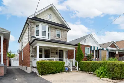 Detached in Toronto